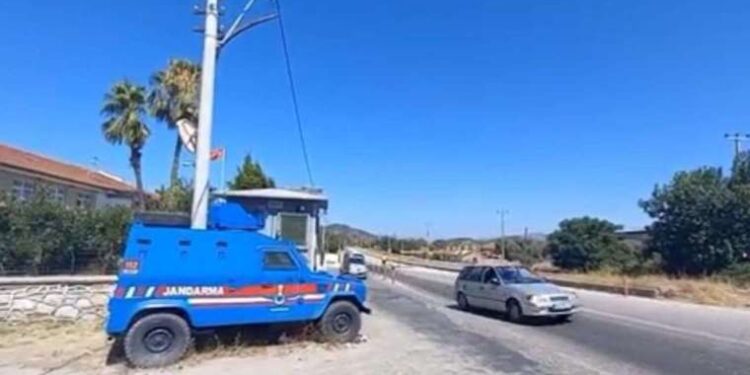 China calls on Russia, Ukraine to ‘jointly deescalate the situation’