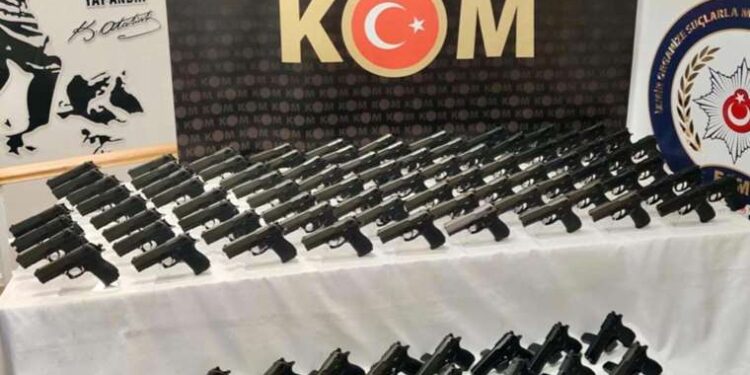 Twitter logo değiştiriyor: ‘Kuşlara elveda’