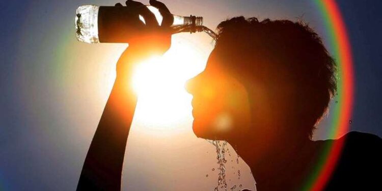 Uzmanlar uyardı: ‘Artan sıcaklar insan sağlığı için risk oluşturuyor’