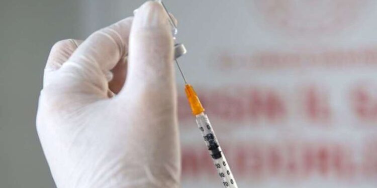 Döviz kuru ilaç fiyatlarını vurdu: Bir doz HPV aşısı 2 bin 500 TL'ye ulaştı