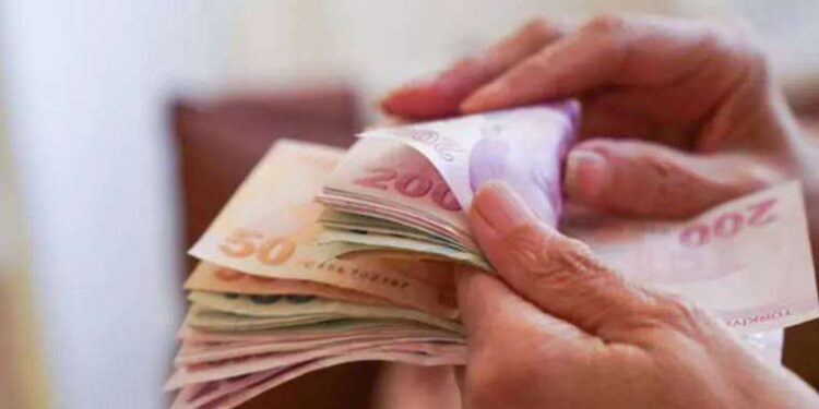 En düşük emekli maaşı ne kadar? Emekli maaşlarına seyyanen zam yapılacak mı? 2023 Temmuz emekli maaşı zam oranı