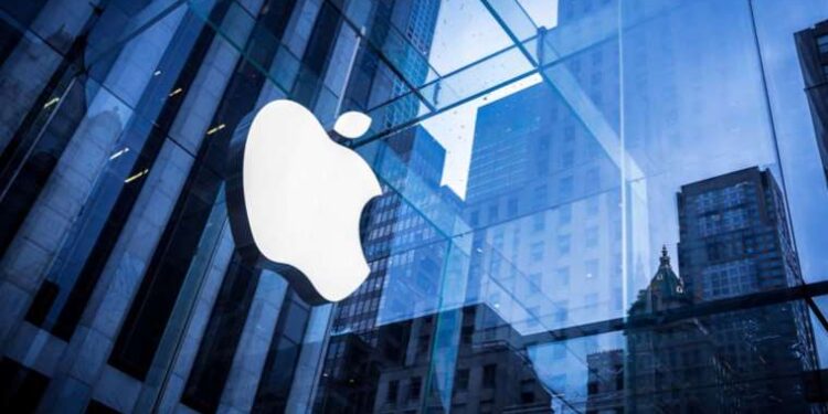 Apple'a 1 milyar dolarlık toplu dava açıldı