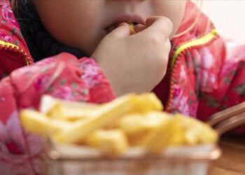 Çocuk obezitede genetik faktörler önem taşıyor