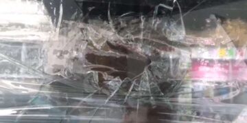 Silivri'de silahlı saldırı: Ev, işyeri ve araçlara çok sayıda kurşun isabet etti