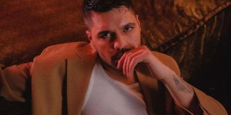 Emir Can İğrek’ten ‘Ali Cabbar’ın çalıntı olduğu iddialarına yanıt