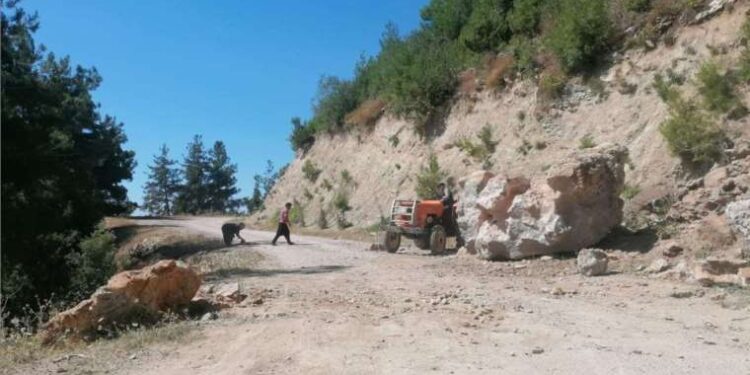 Adana'da deprem sonrası kritik uyarı: Kaya düşme tehlikesi var!