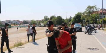 Son 24 saatte 523 kaçak göçmen yakalandı