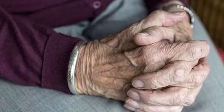 Yaşlı ve engelli aylığı ne kadar oldu? 2023 yaşlı ve engelli aylıklarına ne kadar zam yapıldı?