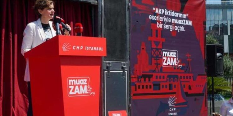CHP İstanbul İl Başkanlığı’ndan gezici zam sergisi: ‘İktidara sessiz kalmayacağız, mücadelemiz sürecek’
