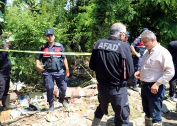 Sel sularına kapılan babasının cansız bedenini buldu