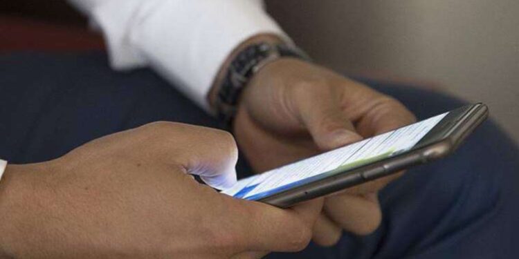 Başkası adına telefon hattı çıkartıp hat üzerinden telefon alan şahsa 1 yıl 8 ay hapis