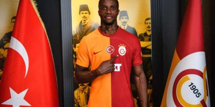 UEFA'dan Wilfried Zaha paylaşımı!