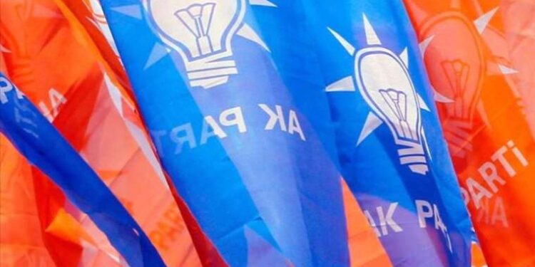 İstanbul Caz Festivali kapsamında The Lumineers sahne aldı