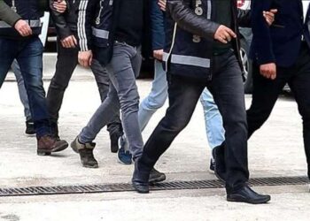 Menderes’teki orman yangınında yaşamını yitiren Gürpınar son yolculuğuna uğurlandı