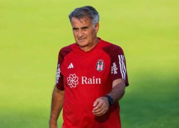 Şenol Güneş'ten transfer sözleri: 'İki oyuncunun da kalmasını istiyorum'