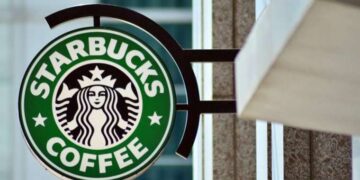 Starbucks'ta çirkin olay: Müşterinin bardağına argo ifade yazıldı