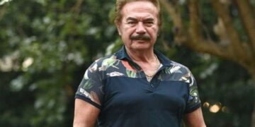 Orhan Gencebay hastaneye kaldırıldı