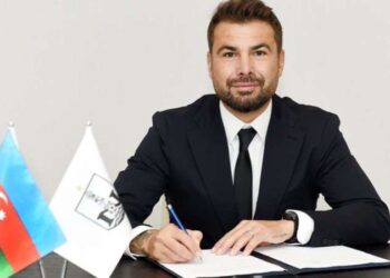 Neftçi'de Adrian Mutu dönemi