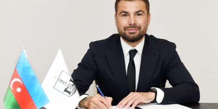 Neftçi'de Adrian Mutu dönemi