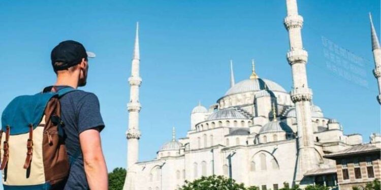 Bursa’da halk otobüsü devrildi: 10 kişi yaralandı!