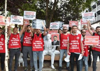TİP üyelerinden zam protestosu: 'Lüks haline geldi!'