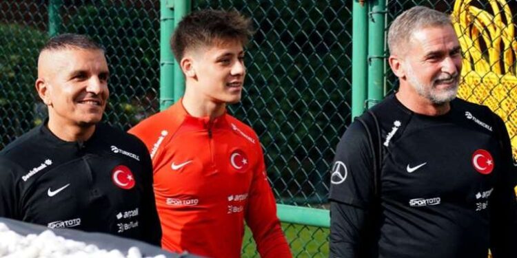 Stefan Kuntz, Arda Güler'i Alman basınına anlattı