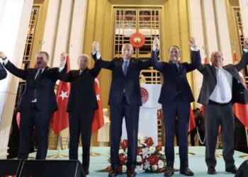 Cumhur'da 'AB' çatlağı... Erdoğan şart koşmuştu, Yeniden Refah Partili isimden dikkat çeken çıkış: 'Türkiye'nin önceliği olamaz'