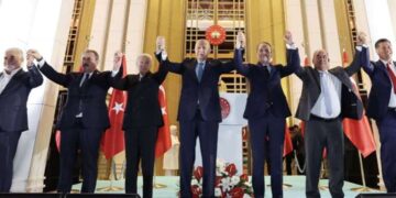 Cumhur'da 'AB' çatlağı... Erdoğan şart koşmuştu, Yeniden Refah Partili isimden dikkat çeken çıkış: 'Türkiye'nin önceliği olamaz'