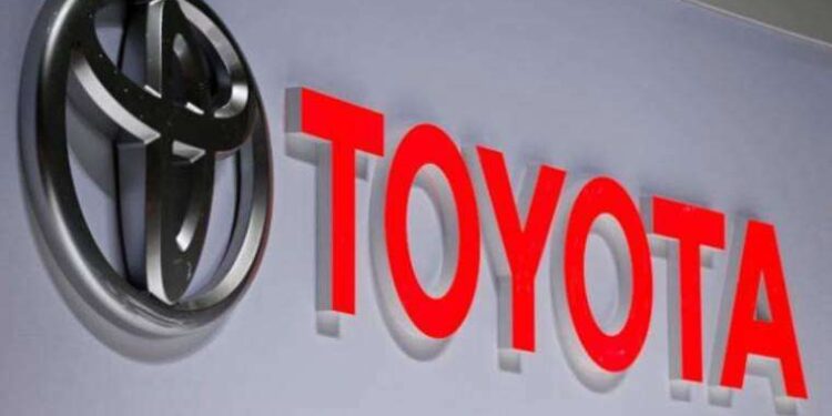 Toyota, ilk 6 ayda global satışlarını yüzde 5.1 artırarak 4.9 milyona yükseltti