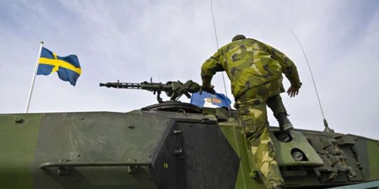 Nefes borusuna yemek kaçan Kerem, son yolculuğuna uğurlandı