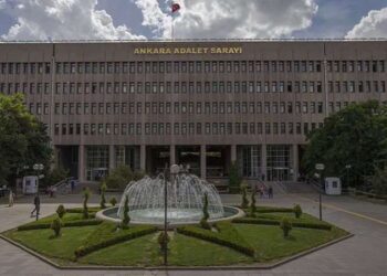 Ekonomik kriz adliyeyi de vurdu: Çaysız kaldılar!