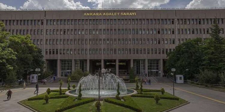 Ekonomik kriz adliyeyi de vurdu: Çaysız kaldılar!