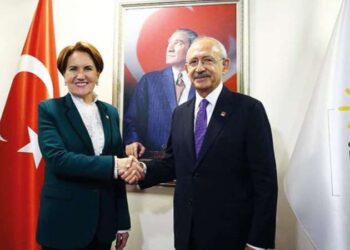 Ankara'da sürpriz ziyaret: Meral Akşener ile Kemal Kılıçdaroğlu bir araya geldi!