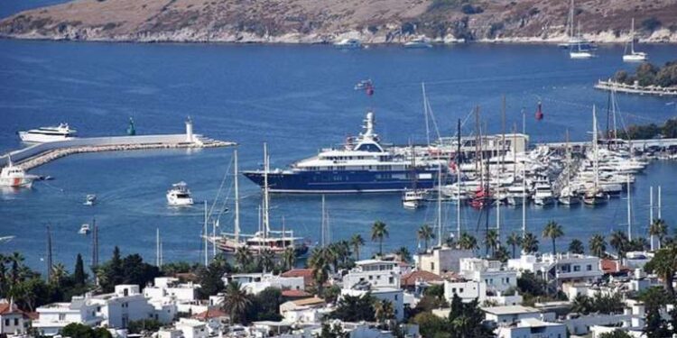 Eski Gökçeada Belediye Başkanı Ünal Çetin serbest bırakıldı