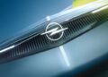 Opel Experimental'e aydınlatmalı yeni