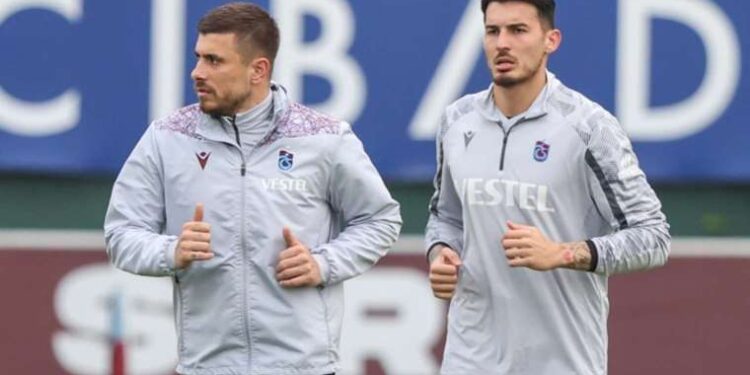 Trabzonsporlu kaleci Uğurcan Çakır'dan Galatasaray göndermesi