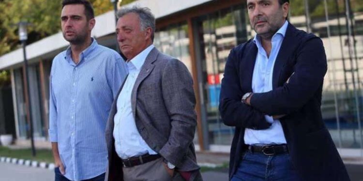 Beşiktaş'ta Ceyhun Kazancı ile yollar ayrıldı