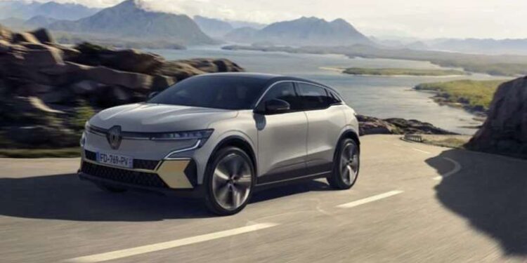 Yeni Megane E-Tech için geri sayım başladı