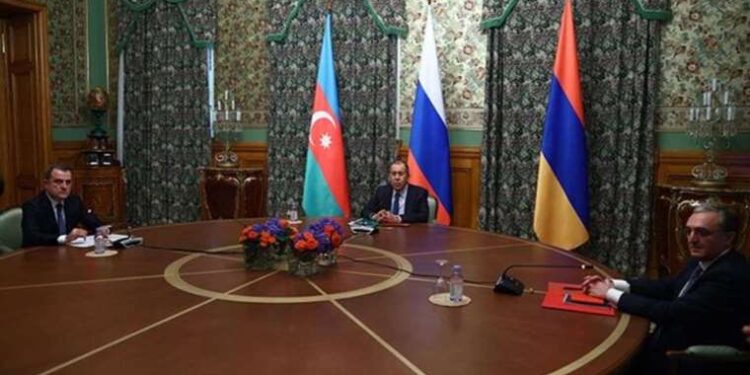 Rusya, Azerbaycan ve Ermenistan arasındaki görüşme başladı