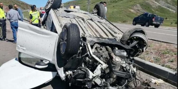 Erzurum'da korkunç kaza... 1 kişi öldü, 7 kişi yaralandı!