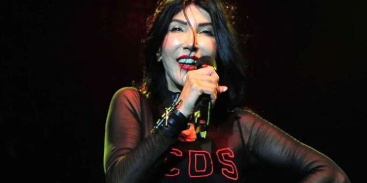İptal edilen Hande Yener konserine ilişkin dikkat çeken iddia: 'Balıkesir Belediye Başkanı tehdit edildi'