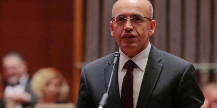 THY, Türk Telekom ve BOTAŞ'ın satışa çıkacağı haberleri Bakan Şimşek'e soruldu: 'Ekonomiyi dibe vurduracak'
