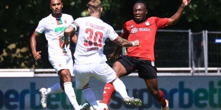 Beşiktaş - Augsburg maçı yarıda kaldı!