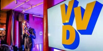 Mülteci sorunu Hollanda’da hükümeti nasıl düşürdü?