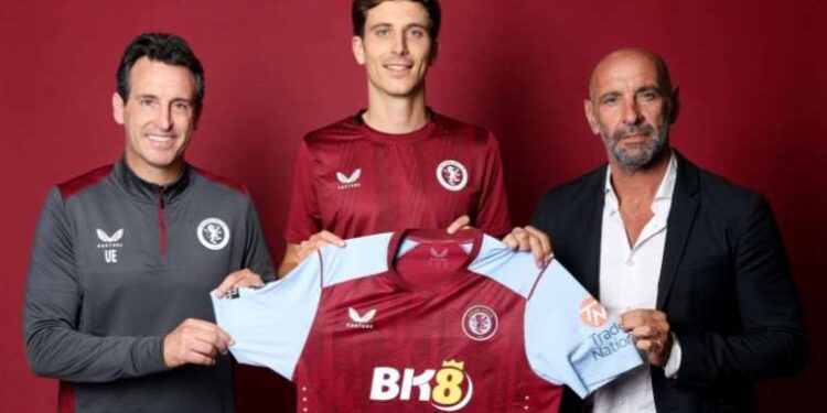 İspanyol futbolcu Pau Torres, Aston Villa'ya imzayı attı