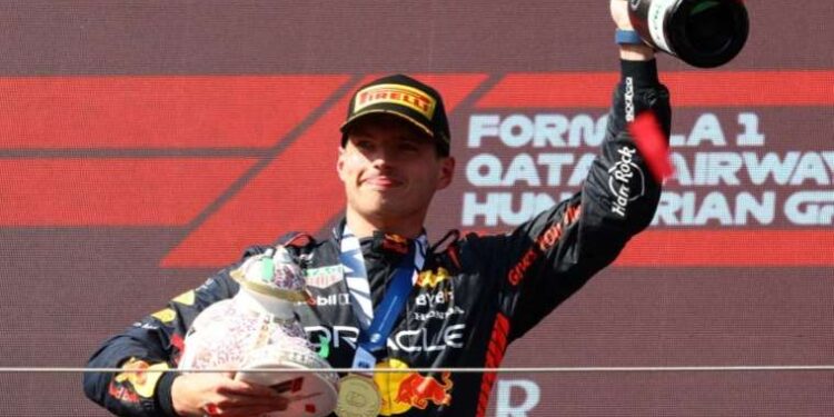 F1 Macaristan Grand Prix'sinde zafer Max Verstappen'in oldu