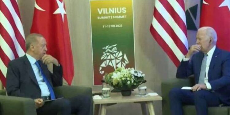 Erdoğan-Biden görüşmesi başladı