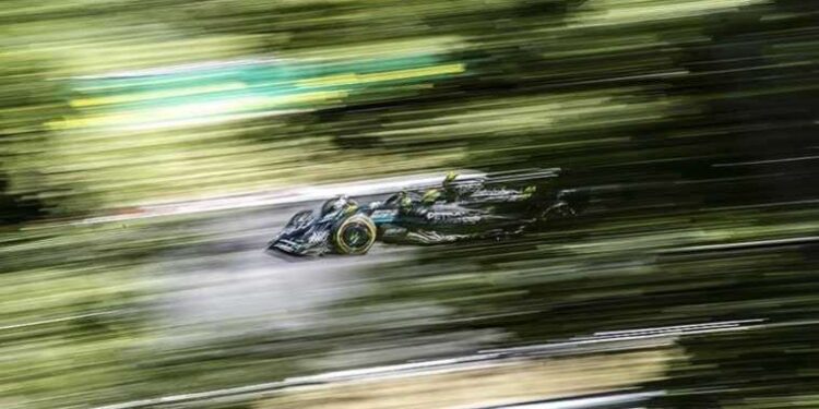 F1 Macaristan Grand Prix'sinde pole pozisyonu Hamilton'ın
