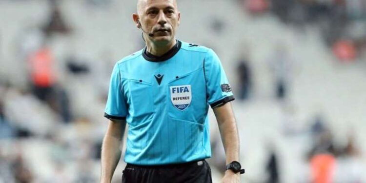 Rusya Futbol Federasyonu’ndan Cüneyt Çakır'a görev