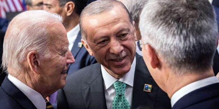 'Beni devirmek için emir verdi' demişti: Erdoğan ile Biden'dan samimi fotoğraflar